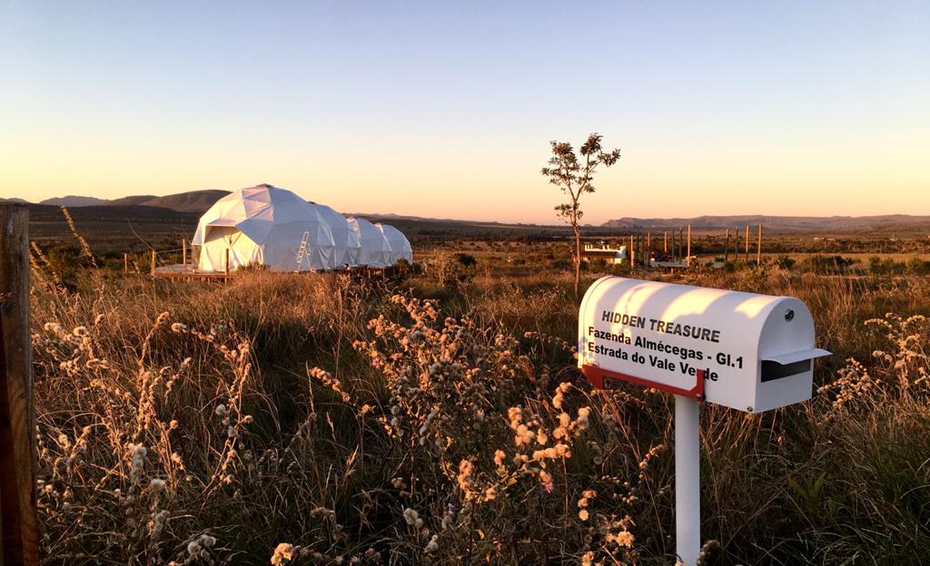 Tendas de glamping na Chapada dos Veadeiros