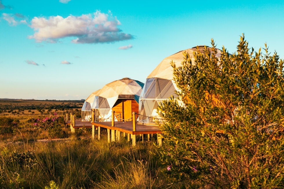 dom luxury glamping